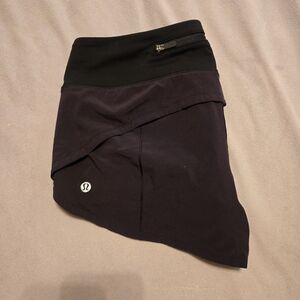 Lululemon Athletica Black Speed Ups. Low-Rise 2.5"